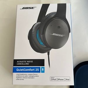 Bose Acoustic Noise Cancelling QuietComfort 25 Headphone